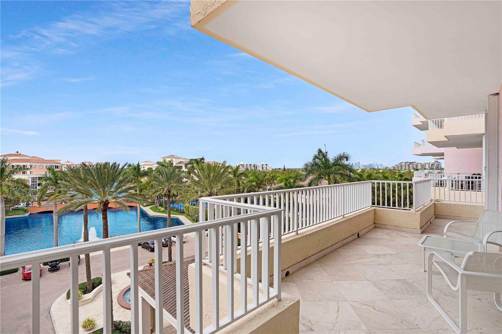 Spacious and bright condo at Club Tower II at Ocean Club in Key Biscayne.The condo boasts an expansi