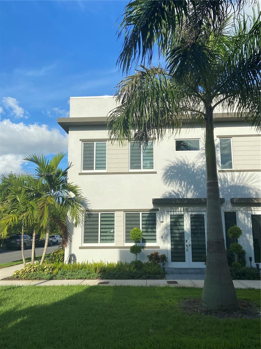 Photo of 6683 NW 103rd Pky #6683 in Doral, FL