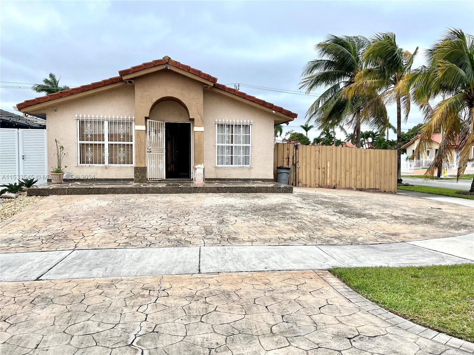 Photo of 9190 NW 114th Ter in Hialeah Gardens, FL