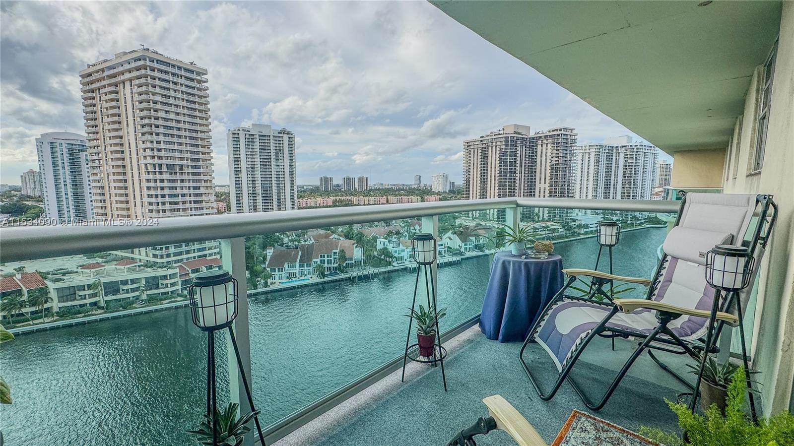 Enjoy your own boat show from this 1 bedroom 1/2 bath apartment located in Oceanview condo in Sunny 