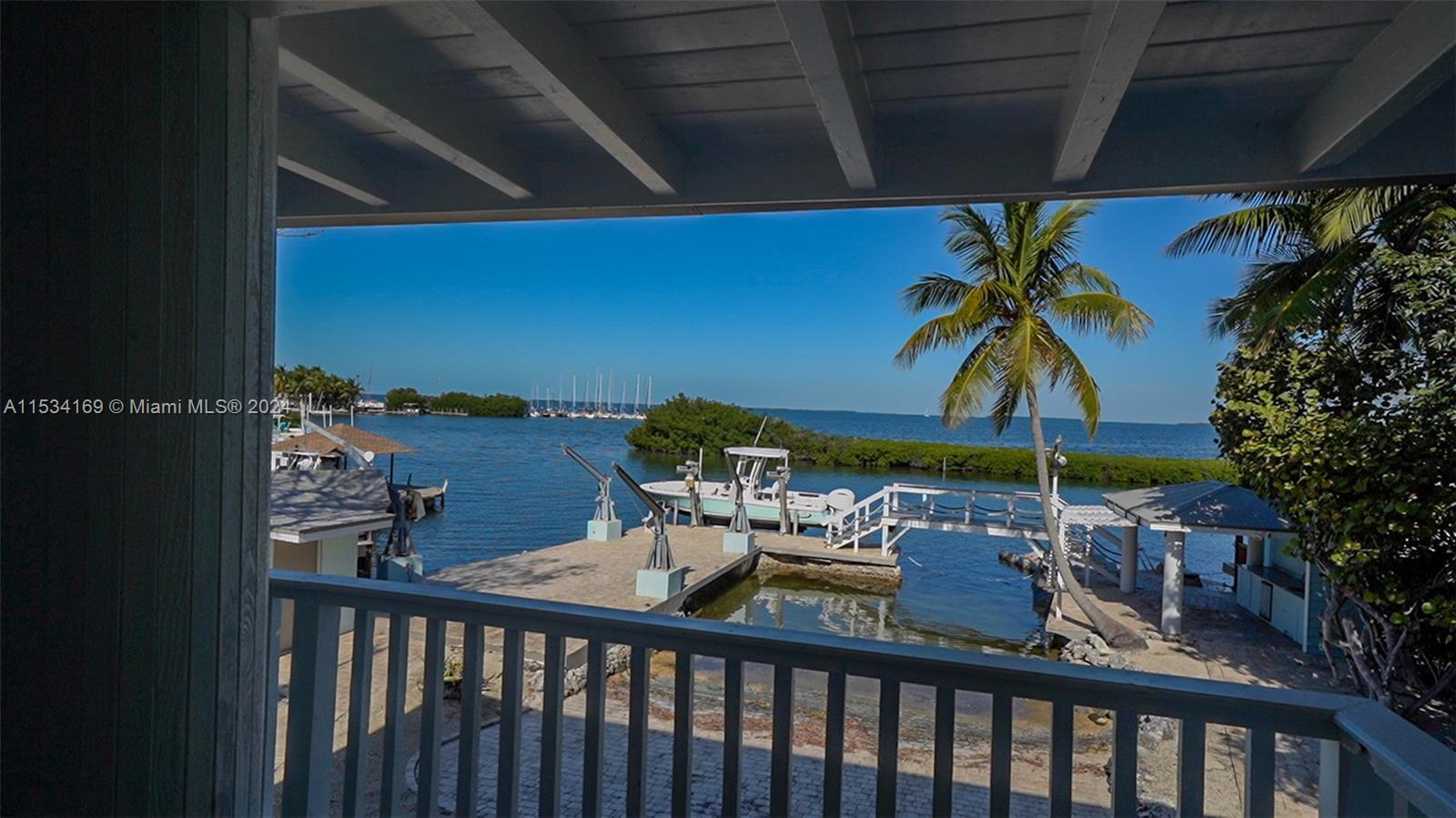 Photo of 296 Buttonwood Shores Dr in Key Largo, FL