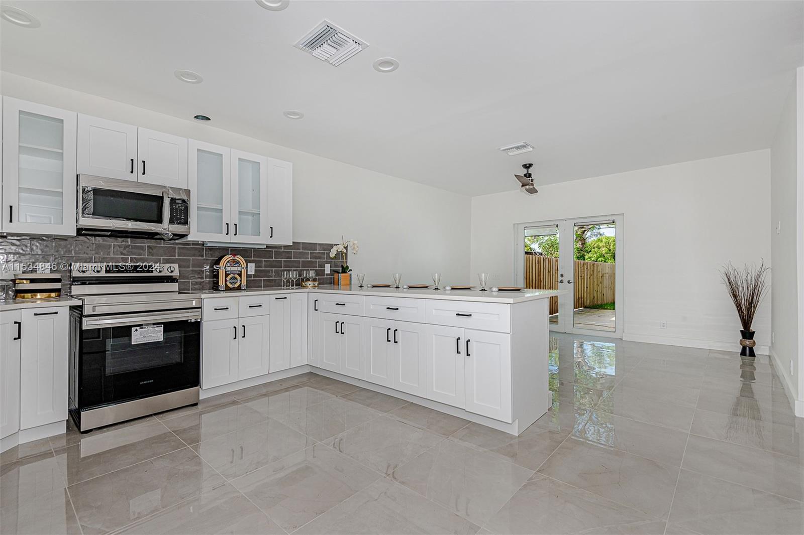 Photo of 1205 NW 2nd Ave in Fort Lauderdale, FL