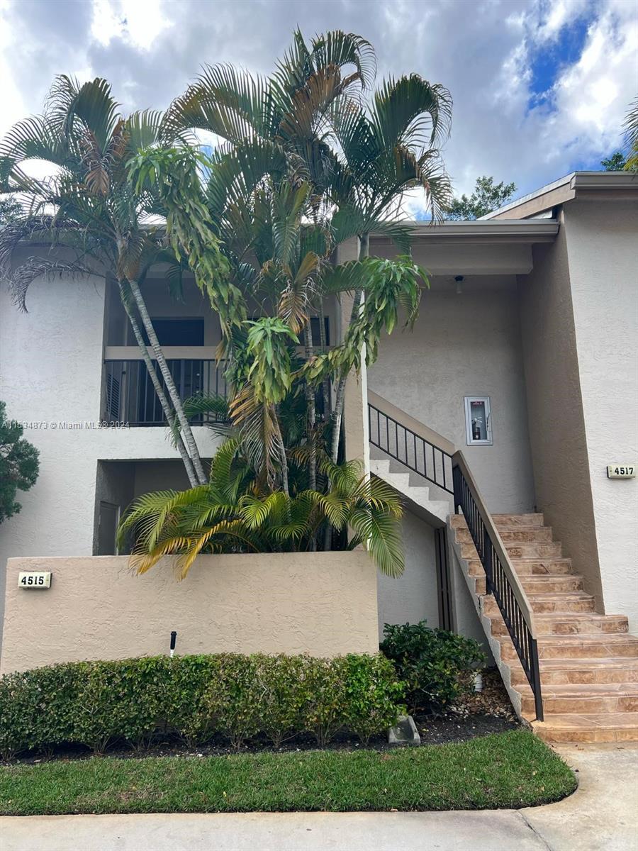 Photo of 4517 NW 20th St #487 in Coconut Creek, FL