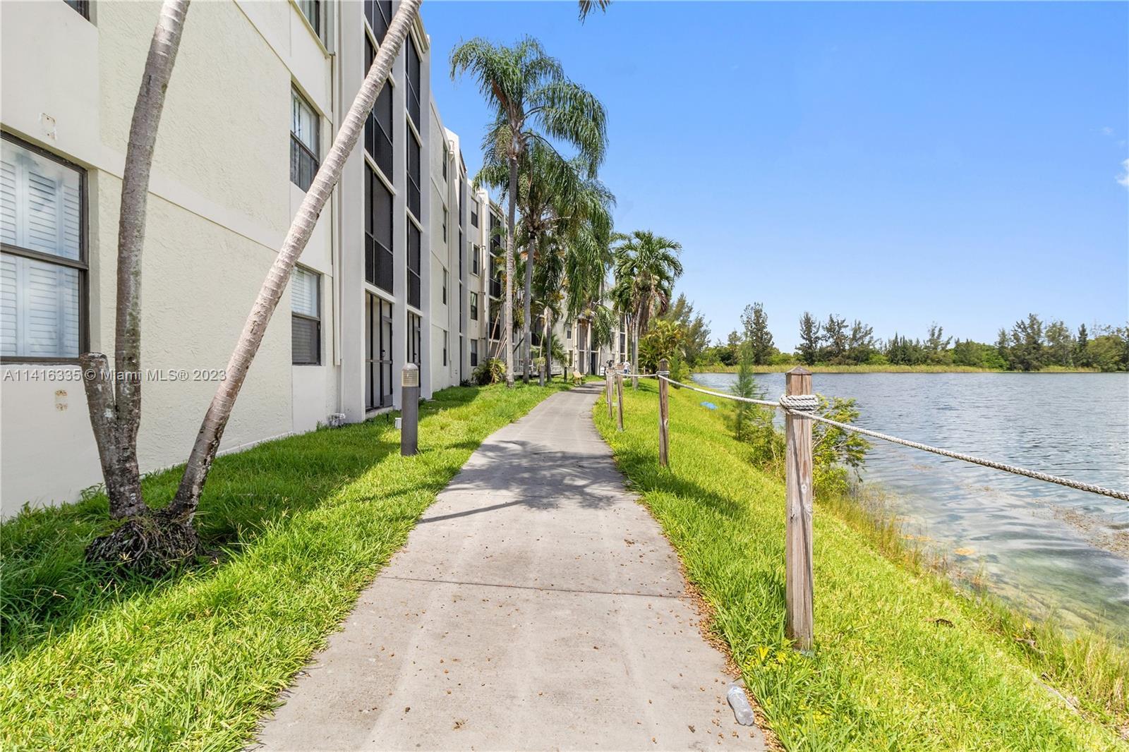 Photo of 118 Lake Emerald Dr #109 in Oakland Park, FL