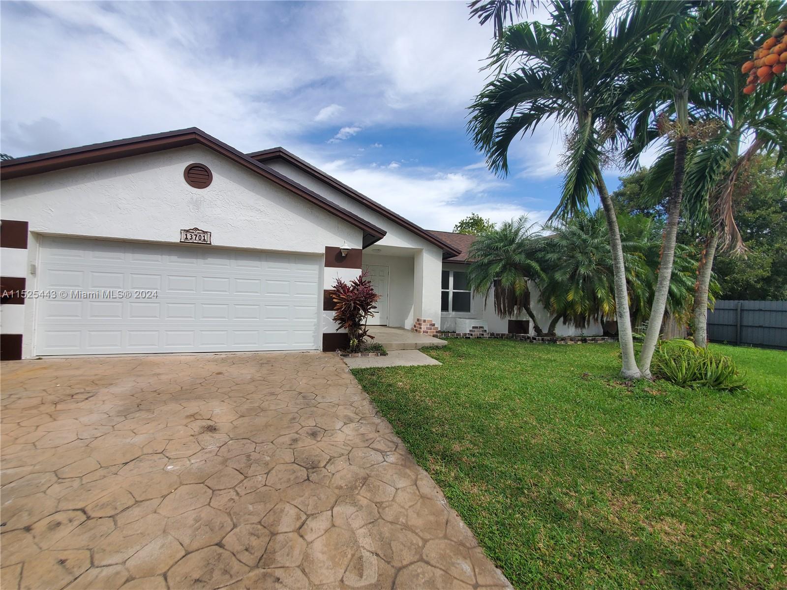 Photo of 13701 SW 283rd Ter in Homestead, FL