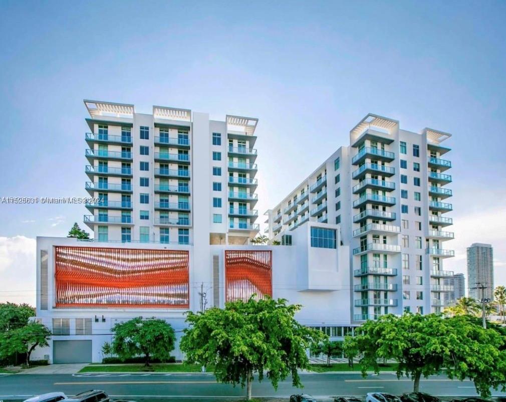 Resort-style condominium located at Quadro in Miami, steps away from the Miami Design District. Sere