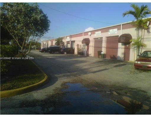 Photo of 1375 NW 65th Ave in Plantation, FL