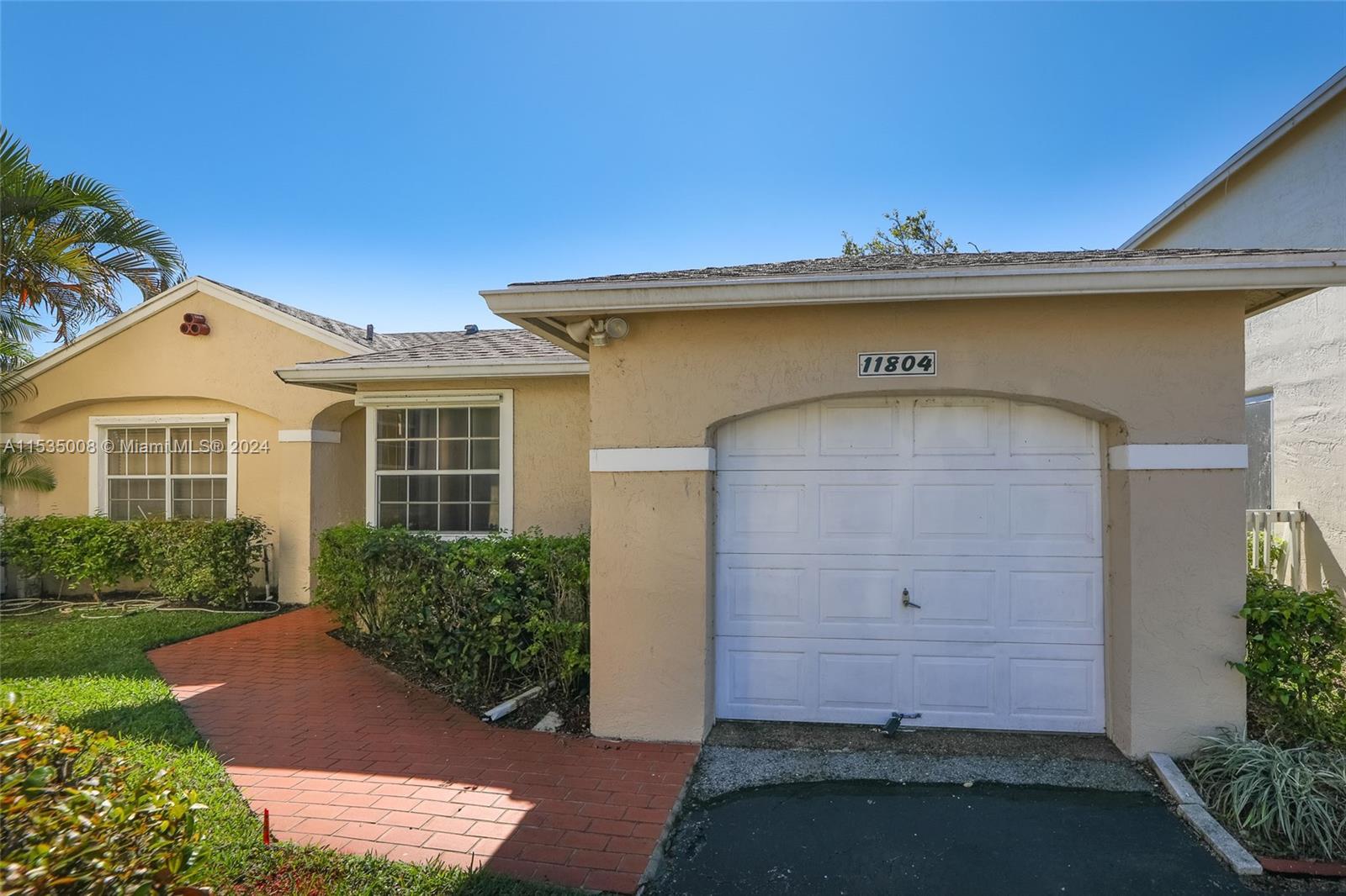 Photo of 11804 NW 13th St in Pembroke Pines, FL