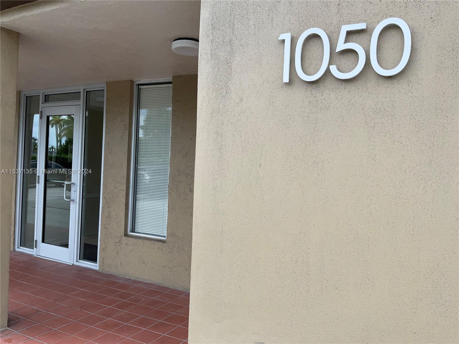 Photo of 1050 SE 15th St #405 in Fort Lauderdale, FL