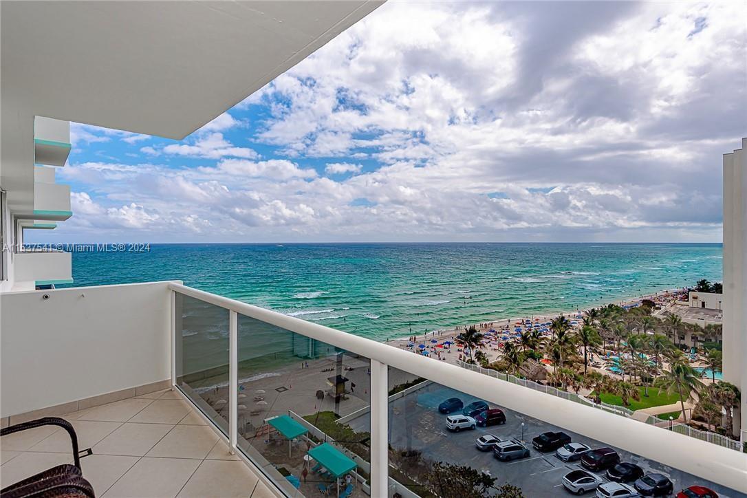 Photo of 3725 S Ocean Dr #1008 in Hollywood, FL