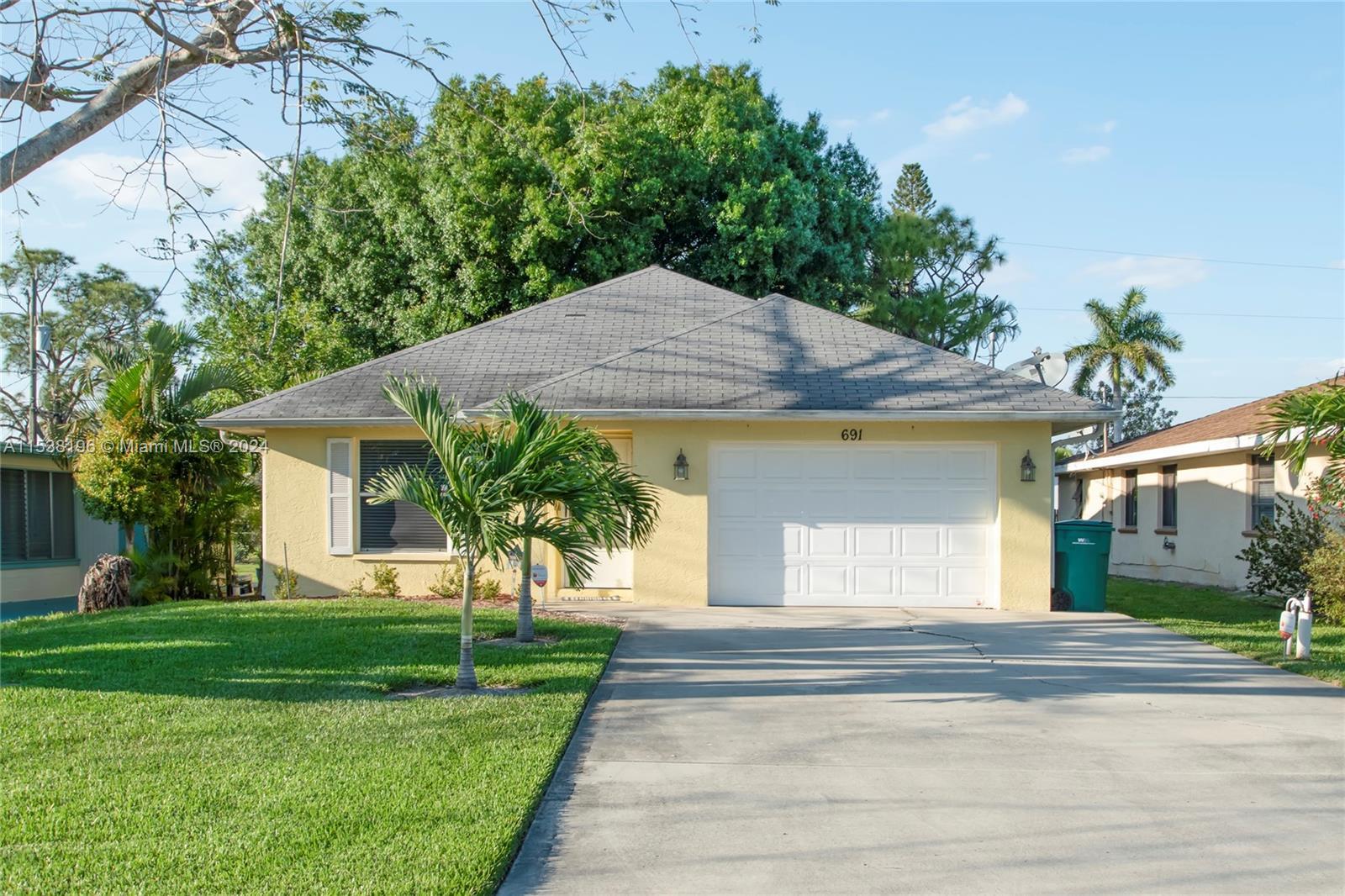 Photo of 691 102nd Ave #0 in Naples, FL