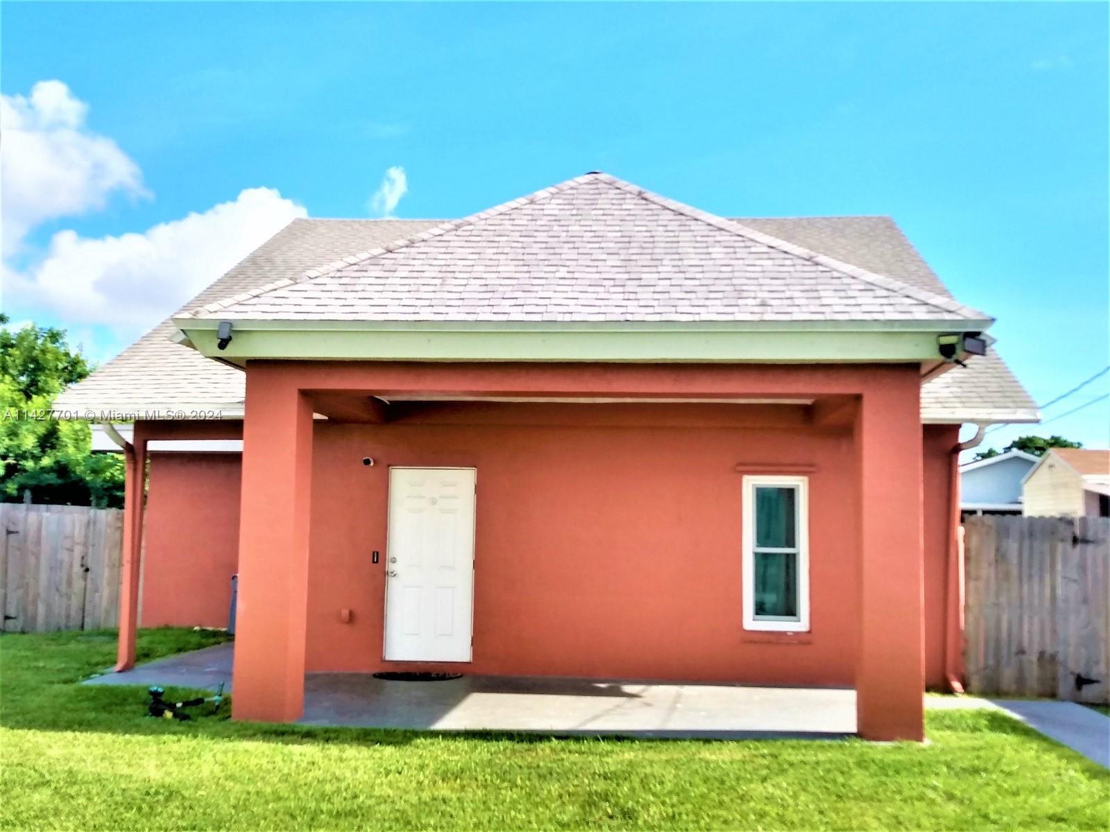 2-story home built in 2015. This single-family home offers a comfortable living space with 3 large b