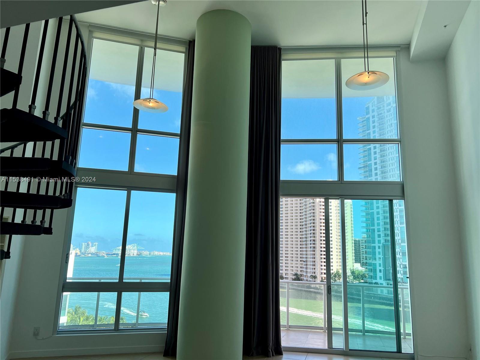 Photo of 300 S Biscayne Blvd #Loft 818 in Miami, FL