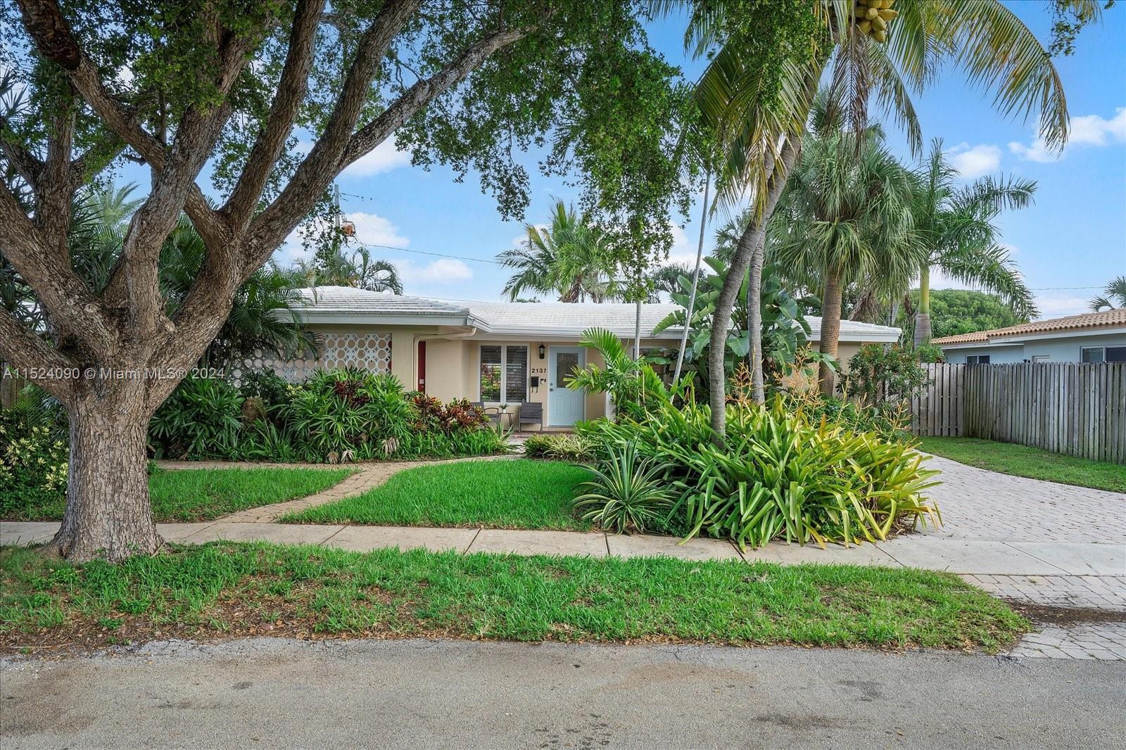 Photo of 2137 NE 58th Ct in Fort Lauderdale, FL