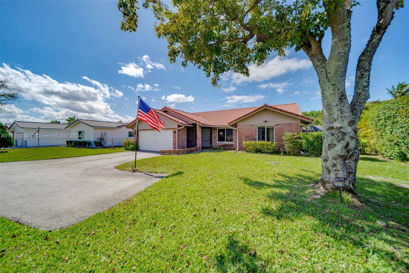 Photo of 3700 NW 113th Ave in Coral Springs, FL