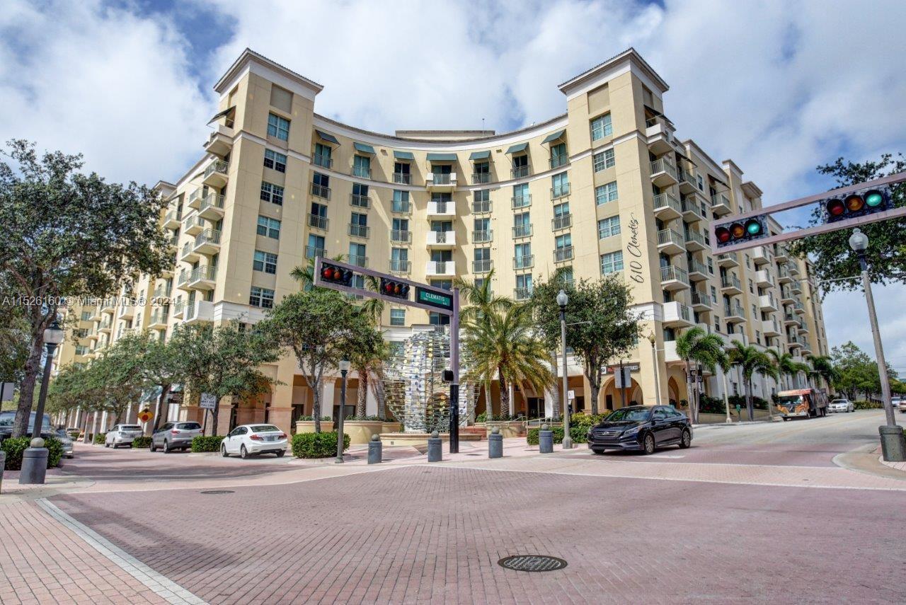 Photo of 610 Clematis St #429 in West Palm Beach, FL