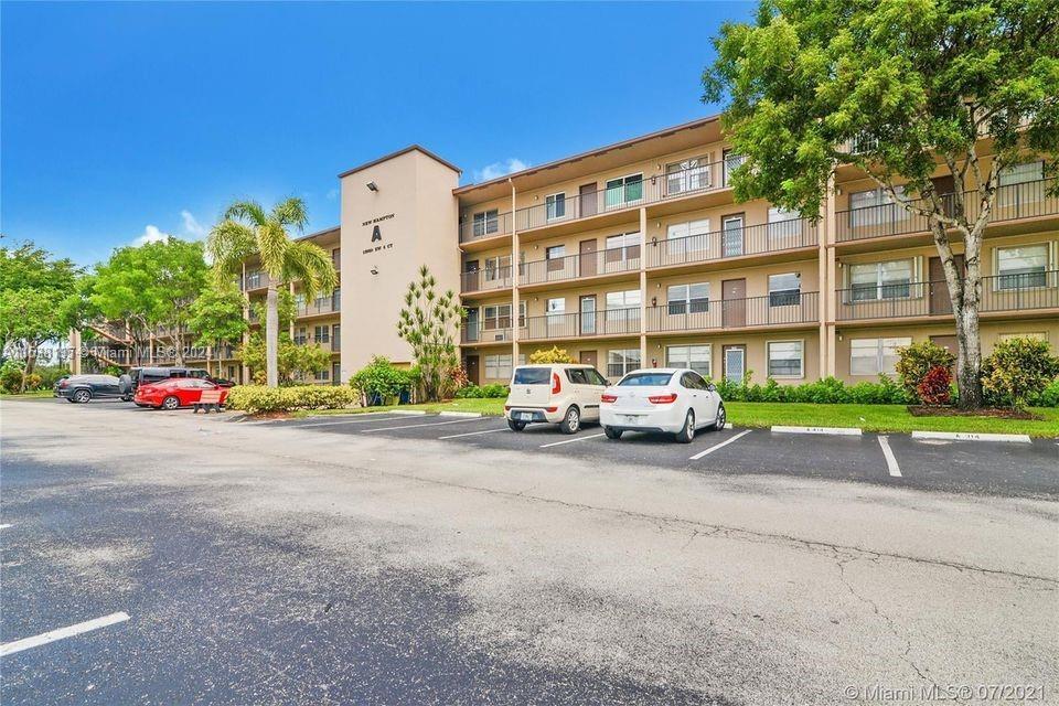 Photo of 13550 SW 6th Ct #310-A in Pembroke Pines, FL