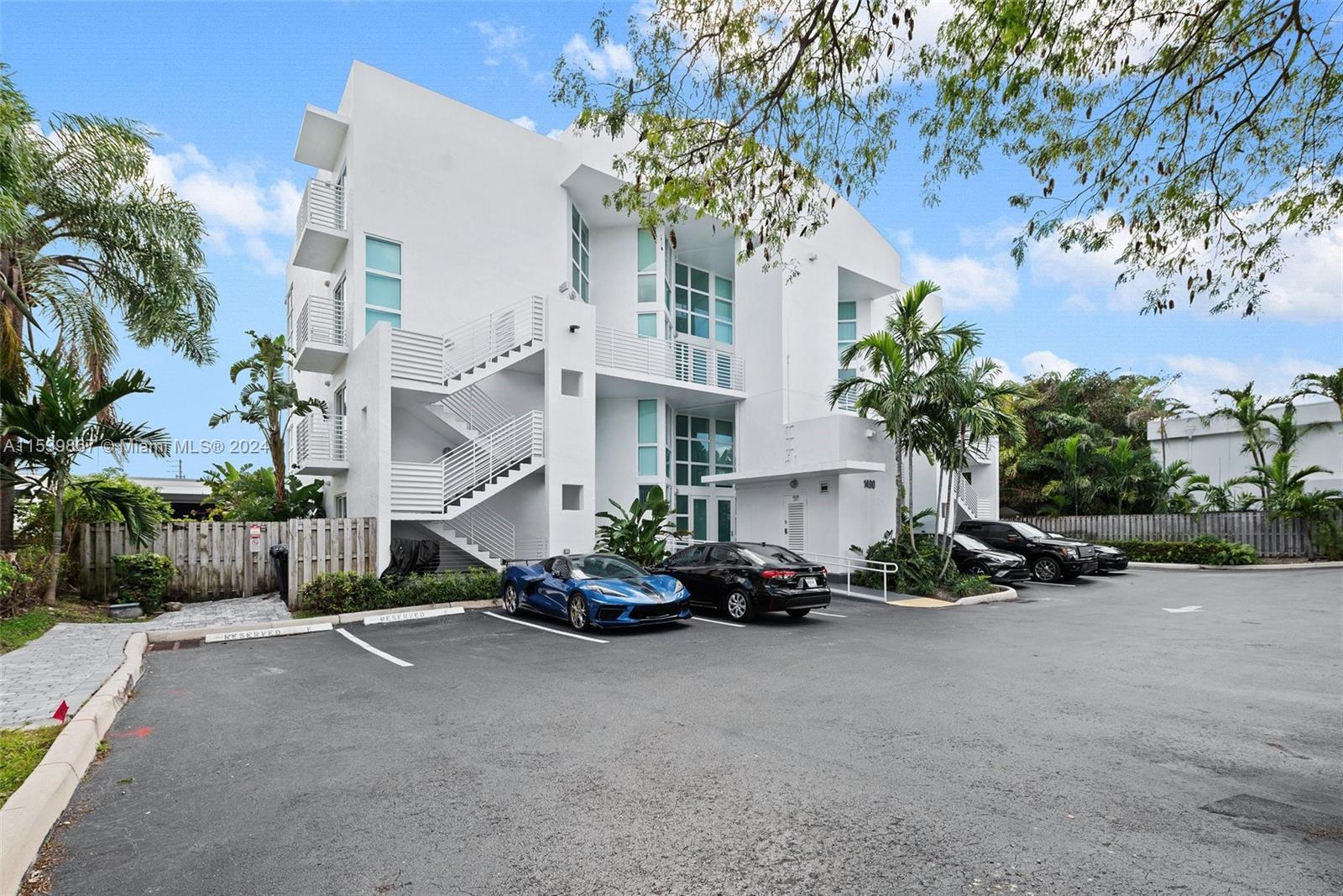 Photo of 1490 SE 15th St #201 in Fort Lauderdale, FL