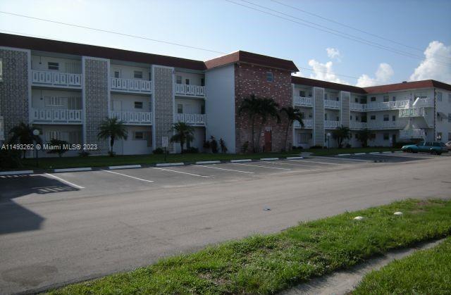 Photo of 1310 NW 43rd Ave #106 in Lauderhill, FL