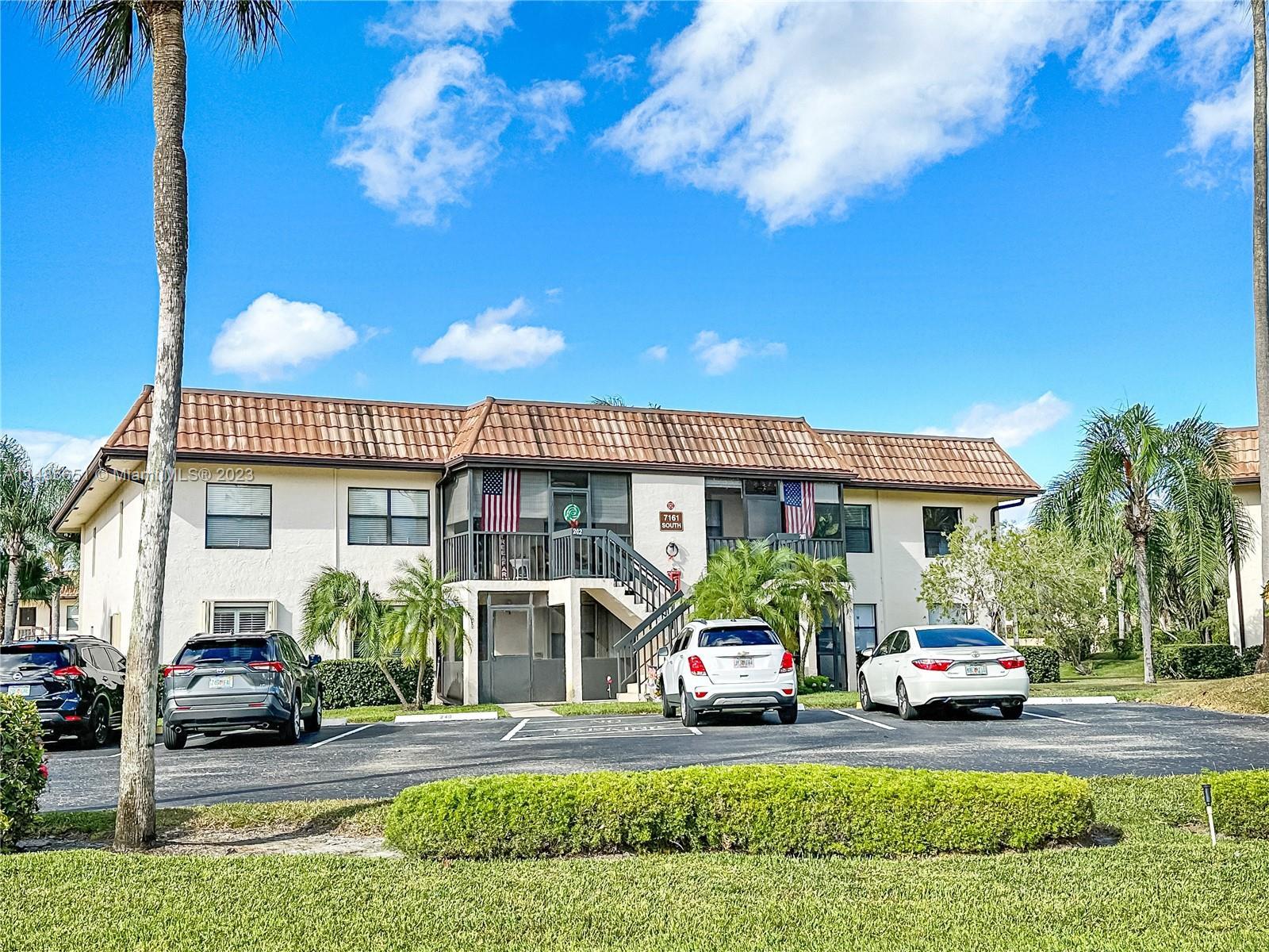 Photo of 7161 Golf Colony Ct #103 in Lake Worth, FL