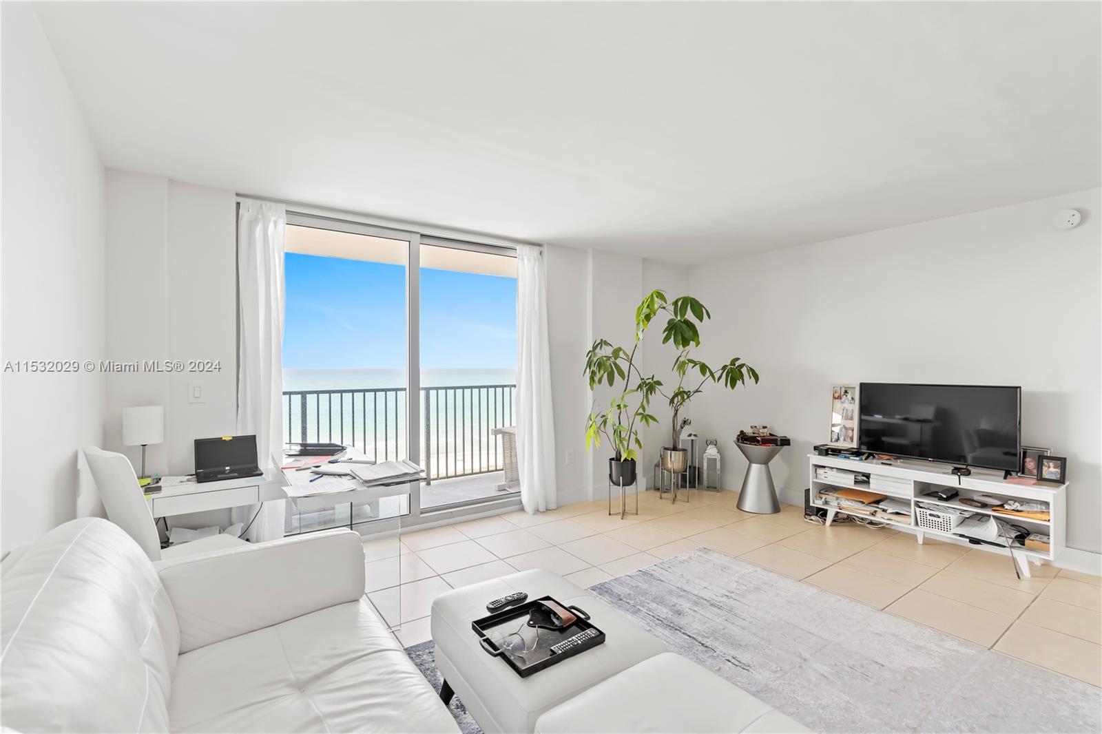 Experience spectacular direct ocean and beach views from this spacious 1-bed/2-bath apartment. Enjoy