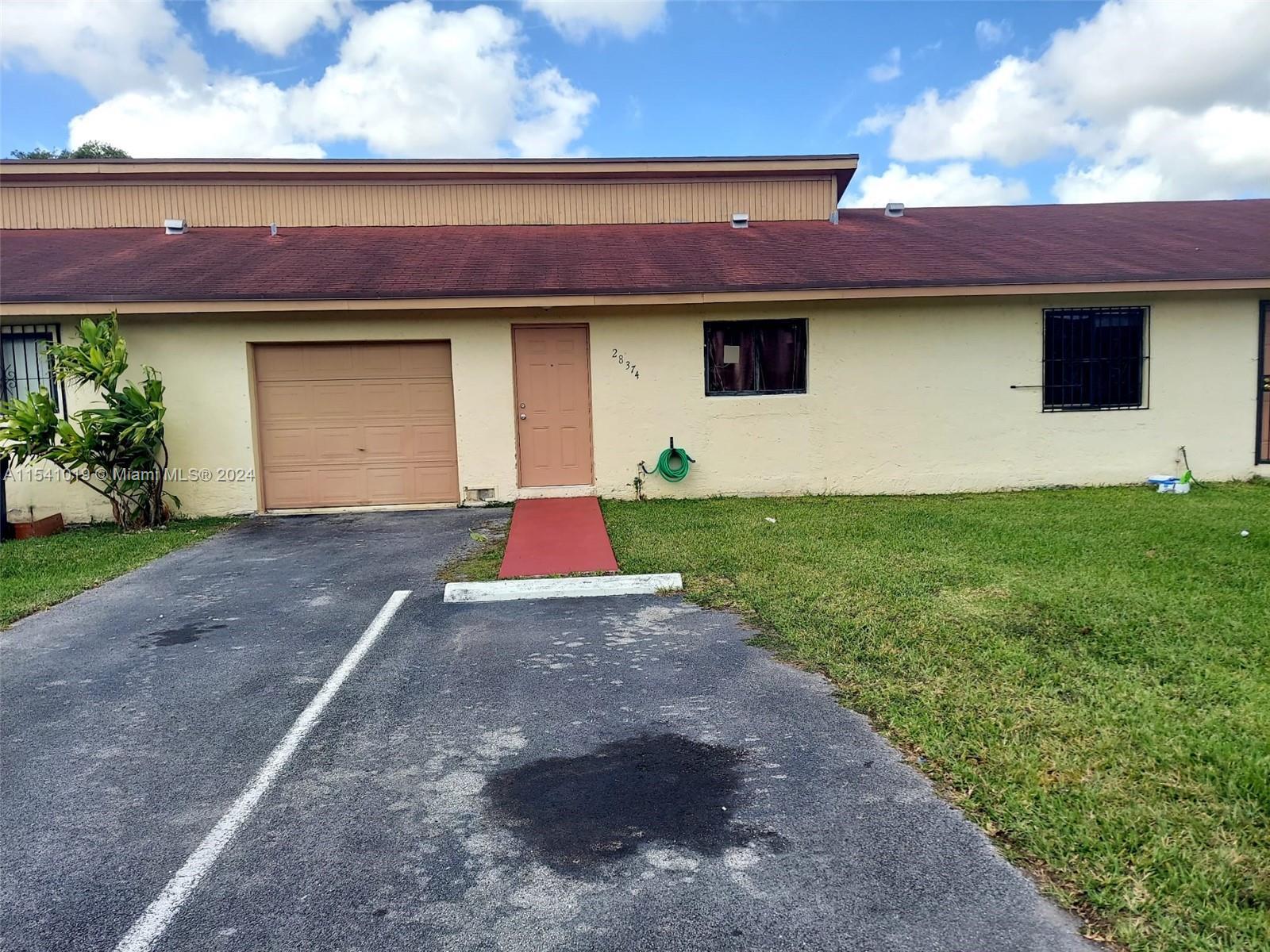 Photo of 28374 SW 140th Pl in Homestead, FL