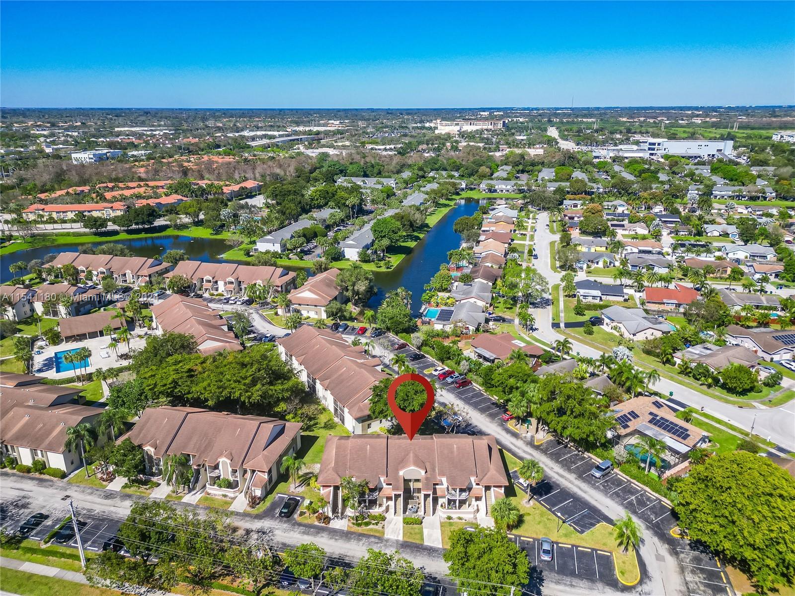 Photo of 5586 Ctyard Dr #5586 in Margate, FL