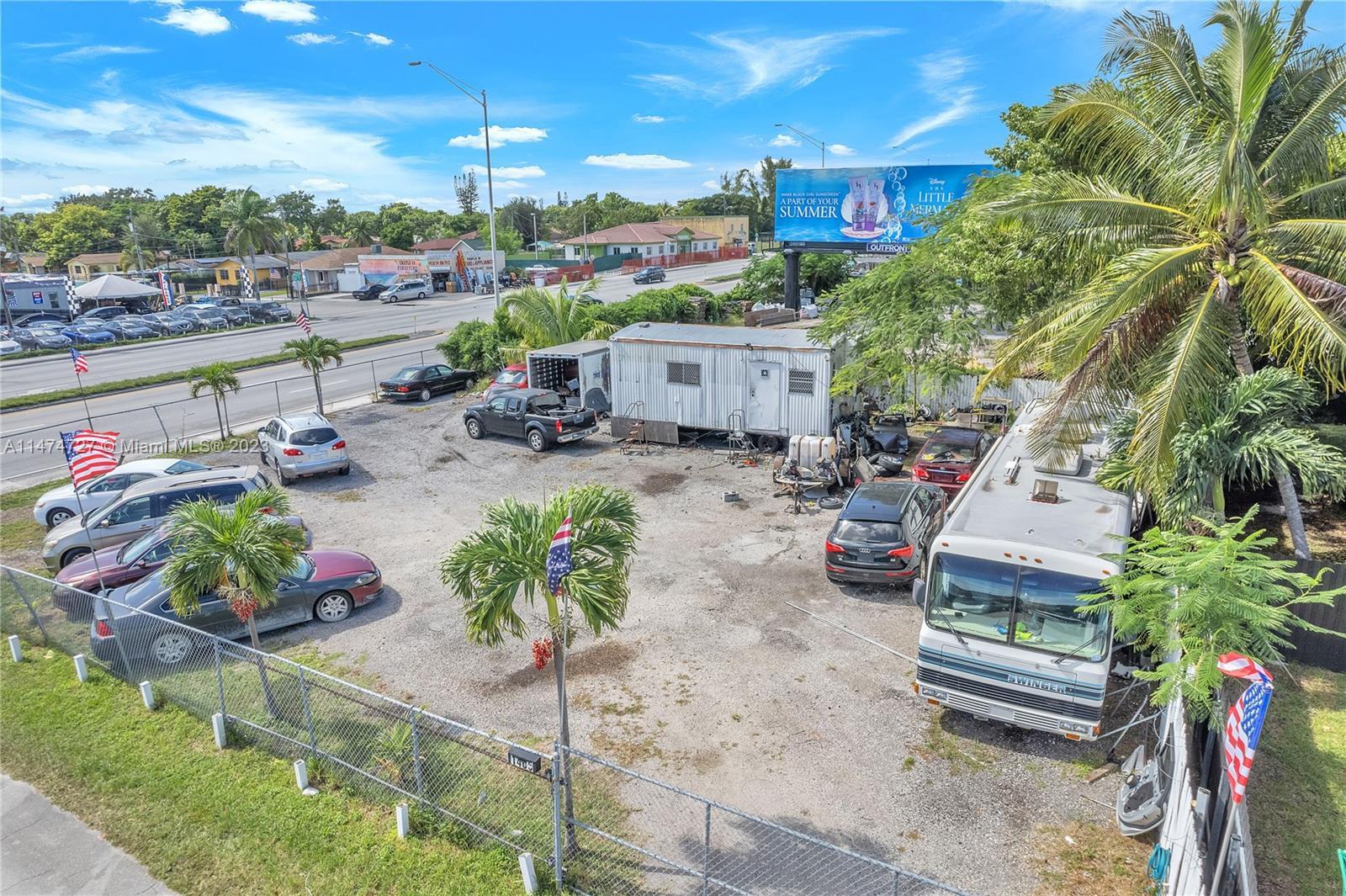 Photo of 1405 NW 79th St in Miami, FL