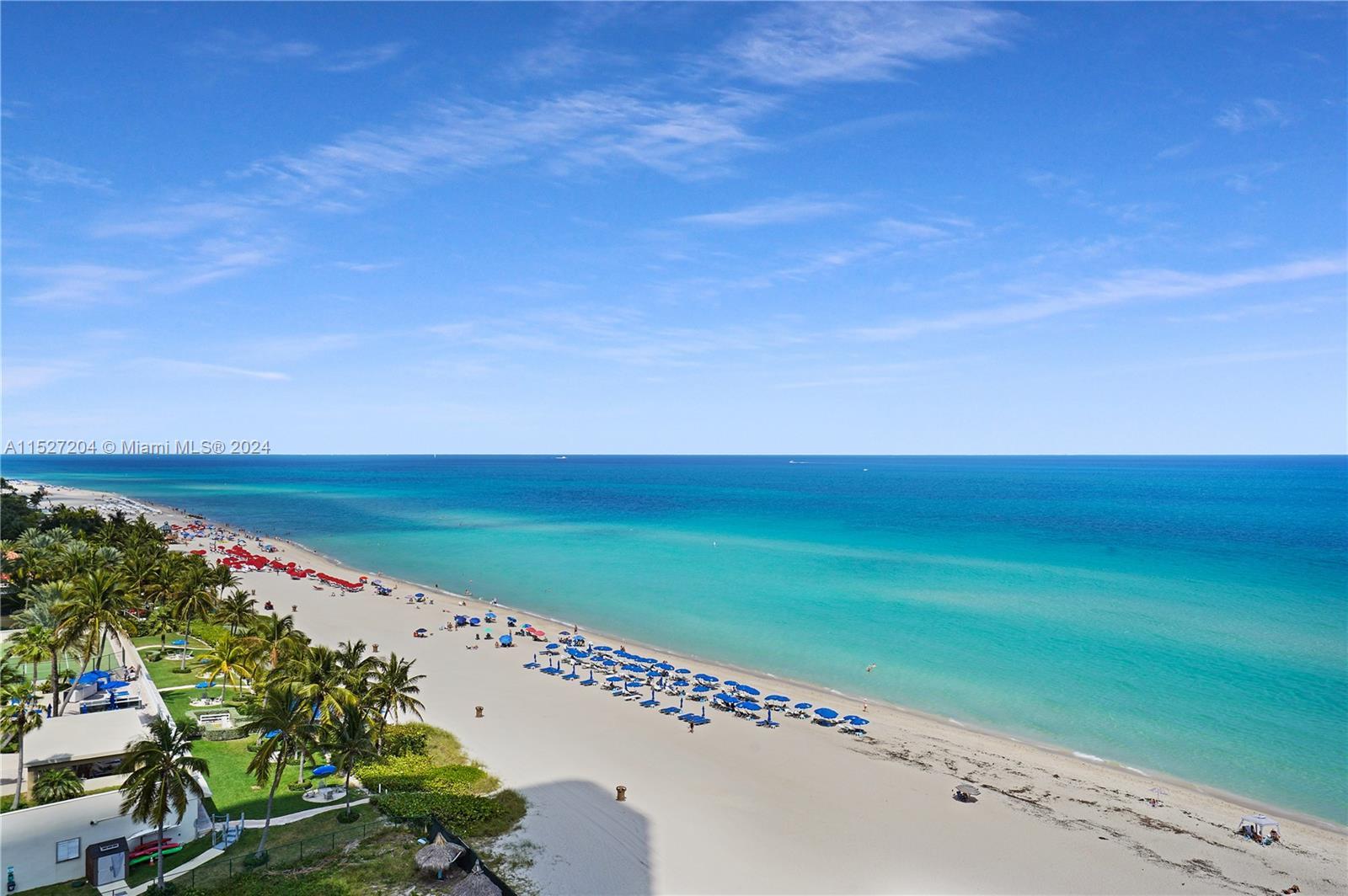 AMAZING DIRECT OCEAN VIEWS... CHATEAU BEACH IT'S A BOUTIQUE BUILDING WITH 2 BEDS, 4 1/2 BATHROOMS, +