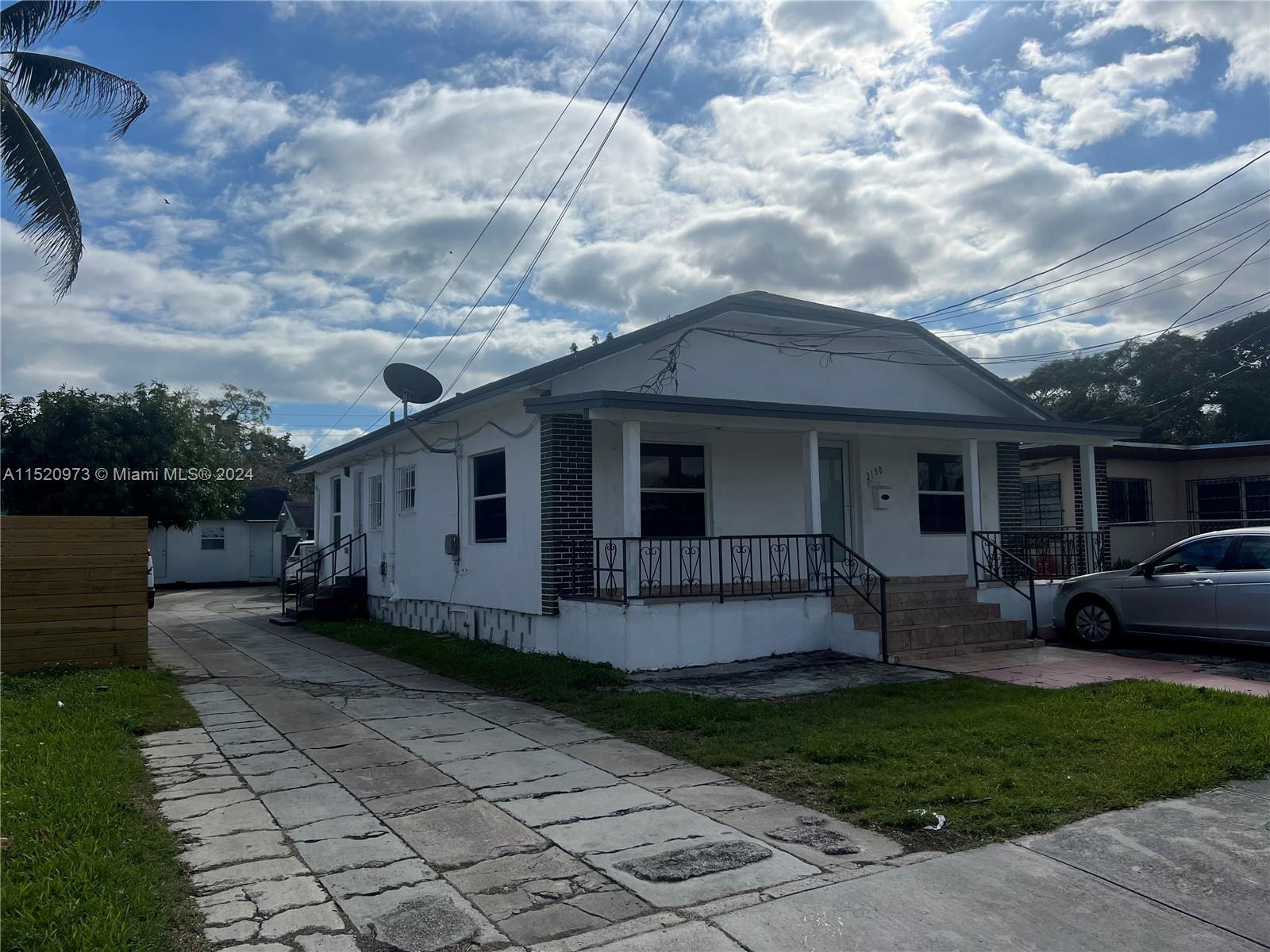 Photo of 2130 NW 27th St in Miami, FL