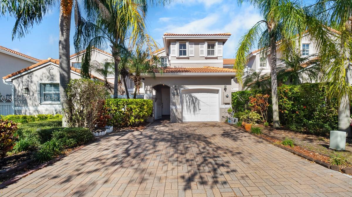 Photo of 1125 Doveplum St in Hollywood, FL