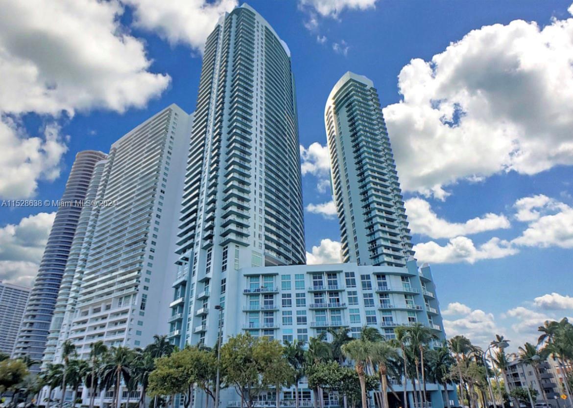 Experience luxury living in this stunning 3/3 Condo with spacious layouts and captivating Bay views.