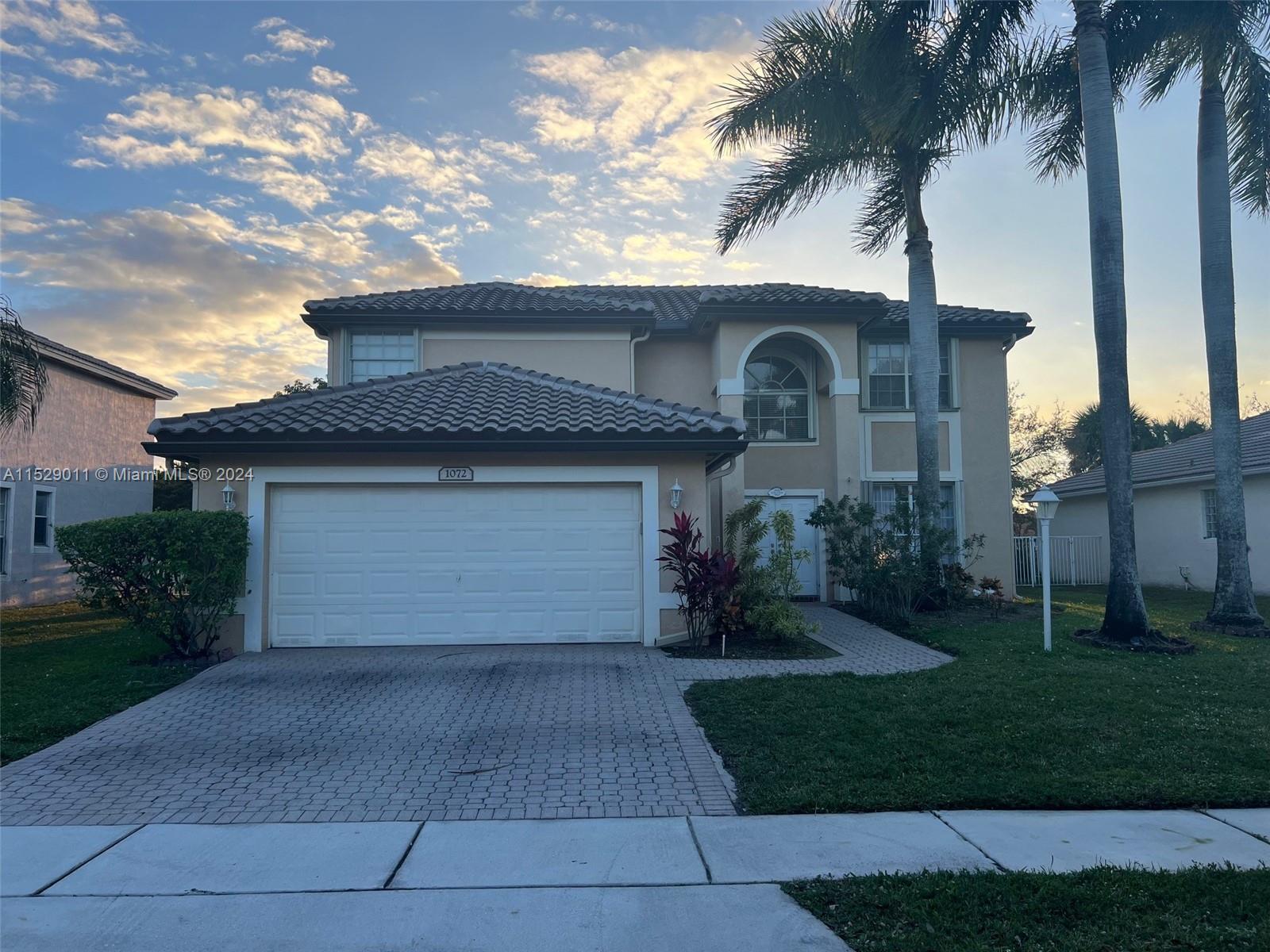 Photo of 1072 NW 139th Ter #1072 in Pembroke Pines, FL