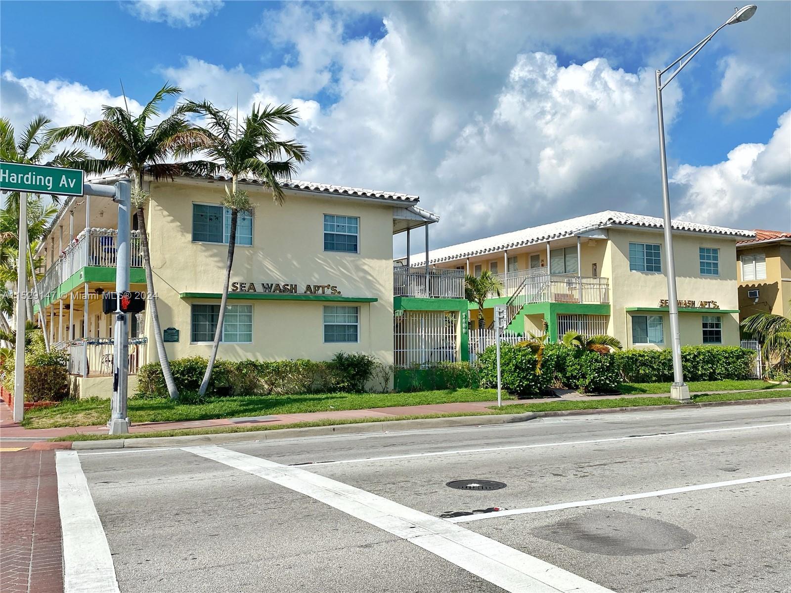 Photo of 7400 Harding Ave #9 in Miami Beach, FL