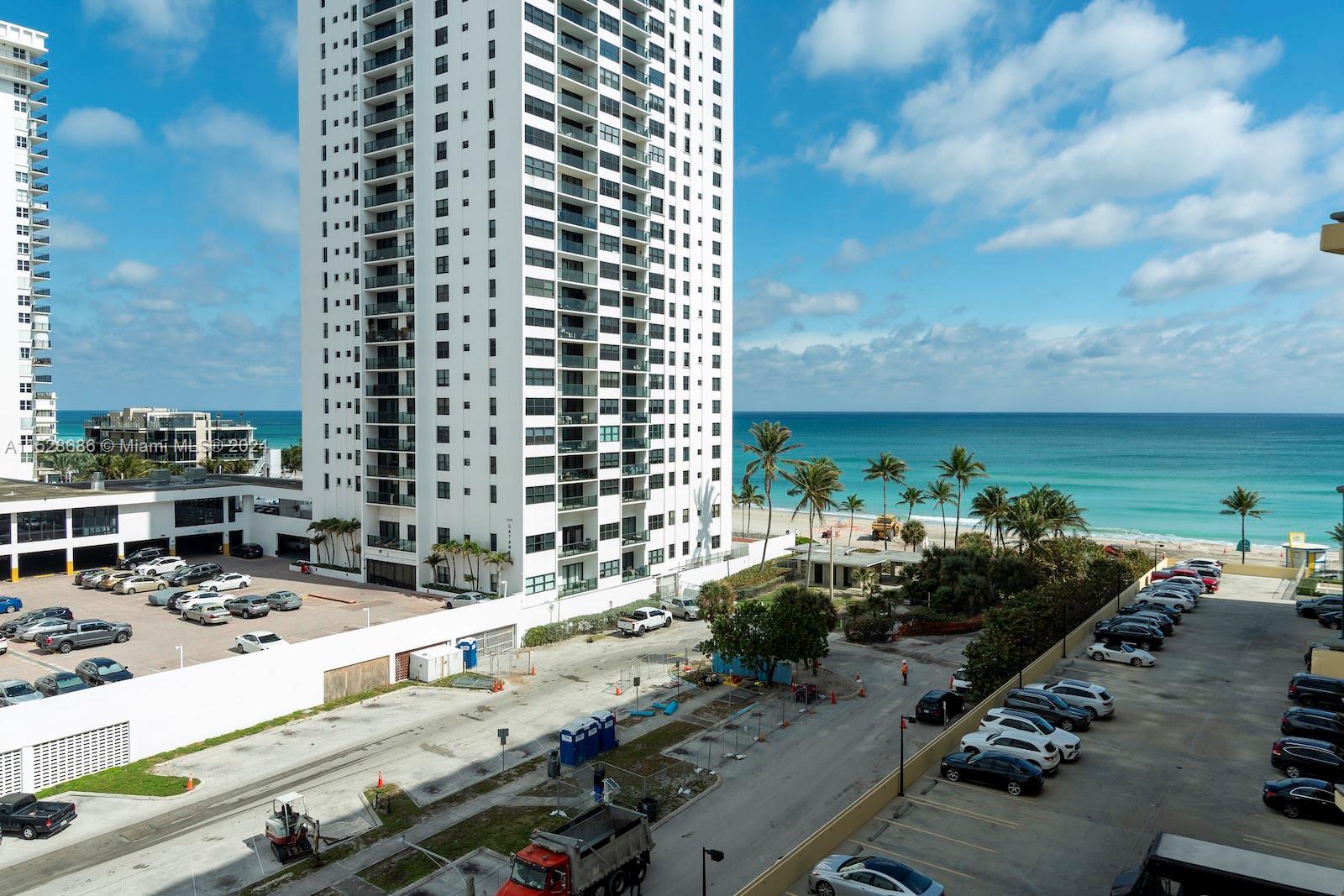 Photo of 2501 S Ocean Dr #736 in Hollywood, FL