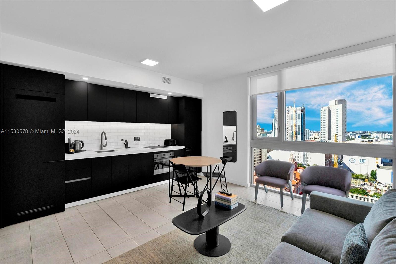 A beautiful, fully furnished, turnkey 2-bedroom unit located in the heart of Downtown Miami. It boas