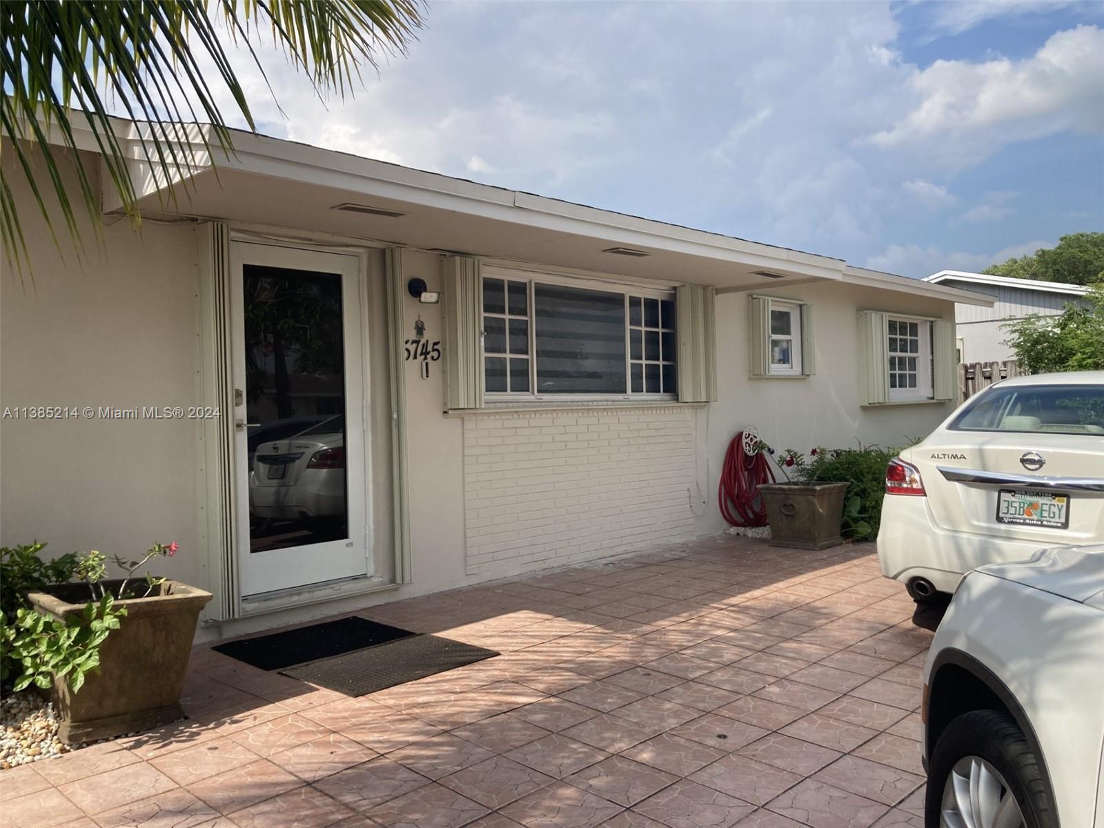 Photo of 15745 SW 303rd Ter in Homestead, FL