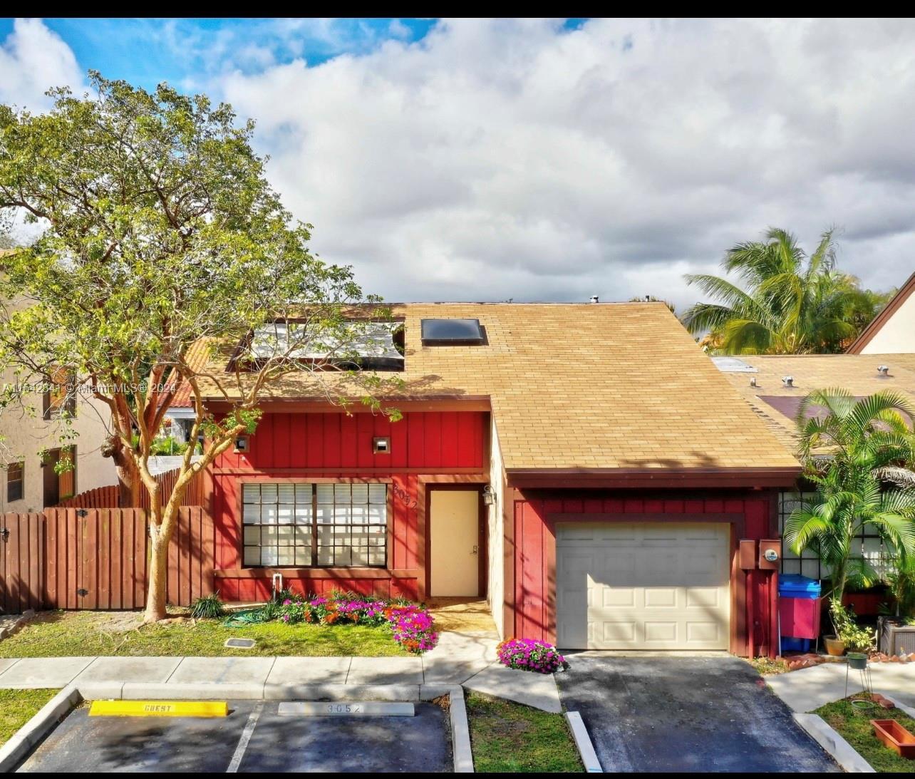 Photo of 3052 N 35th Ter in Hollywood, FL