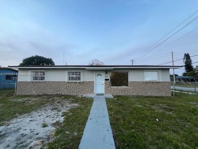 Photo of 301 NW 192nd St #301 in Miami Gardens, FL