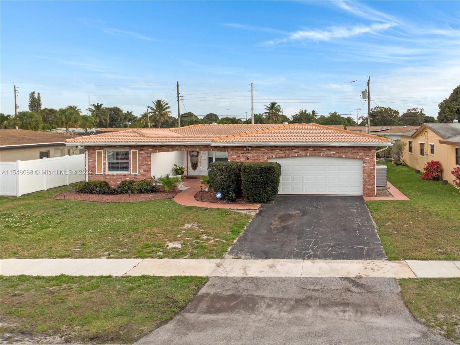 Photo of 3478 NW 25th St in Lauderdale Lakes, FL