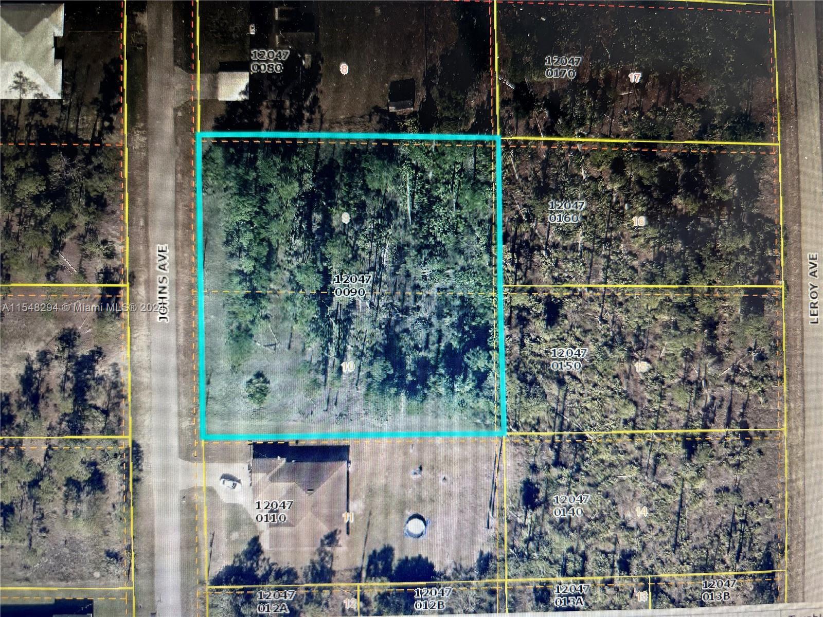 Photo of 706 Johns Ave in Lehigh Acres, FL