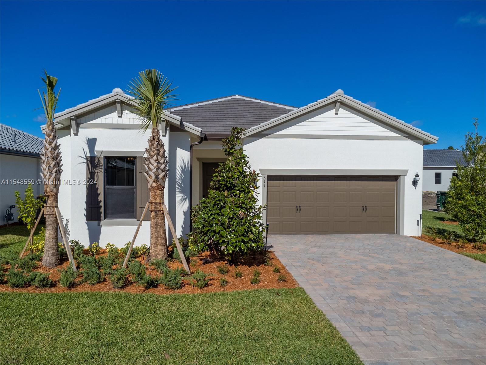 Photo of 511 SE Villandry Wy in Port St Lucie, FL