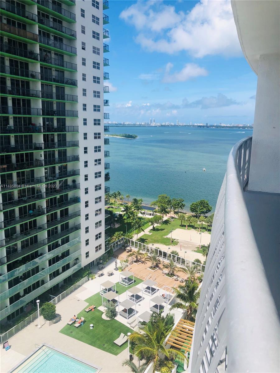 1 Bedroom 1 bath at Opera Tower Condominium at Edgewater. Close to Brickell, Downtown, Wyndwood and 