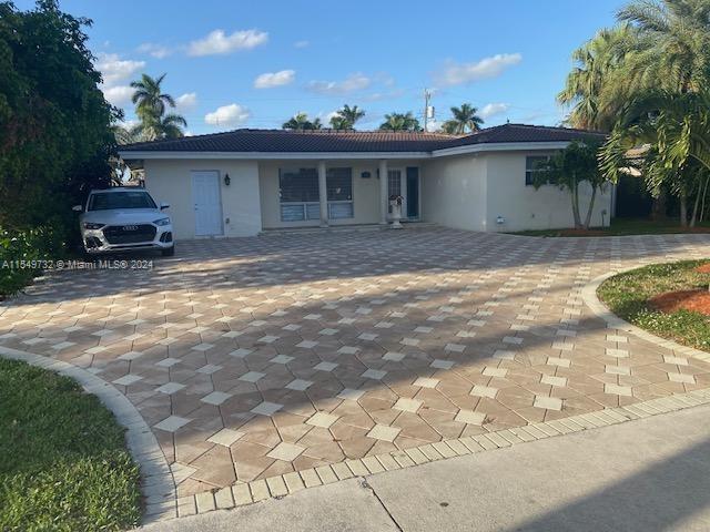 Photo of 3129 Hollywood Blvd in Hollywood, FL