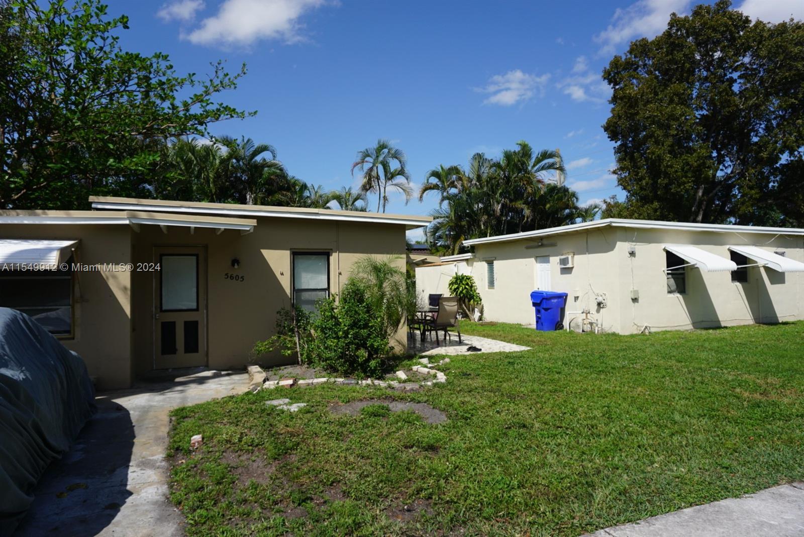Photo of 5605 Taylor St in Hollywood, FL