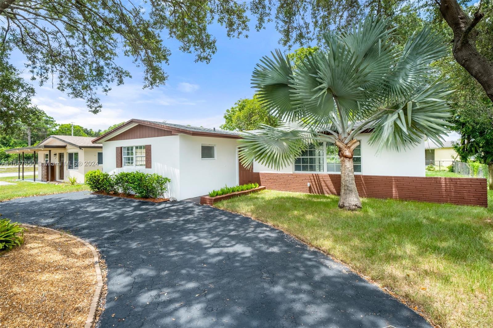 Photo of 5651 Rae Ave in West Palm Beach, FL