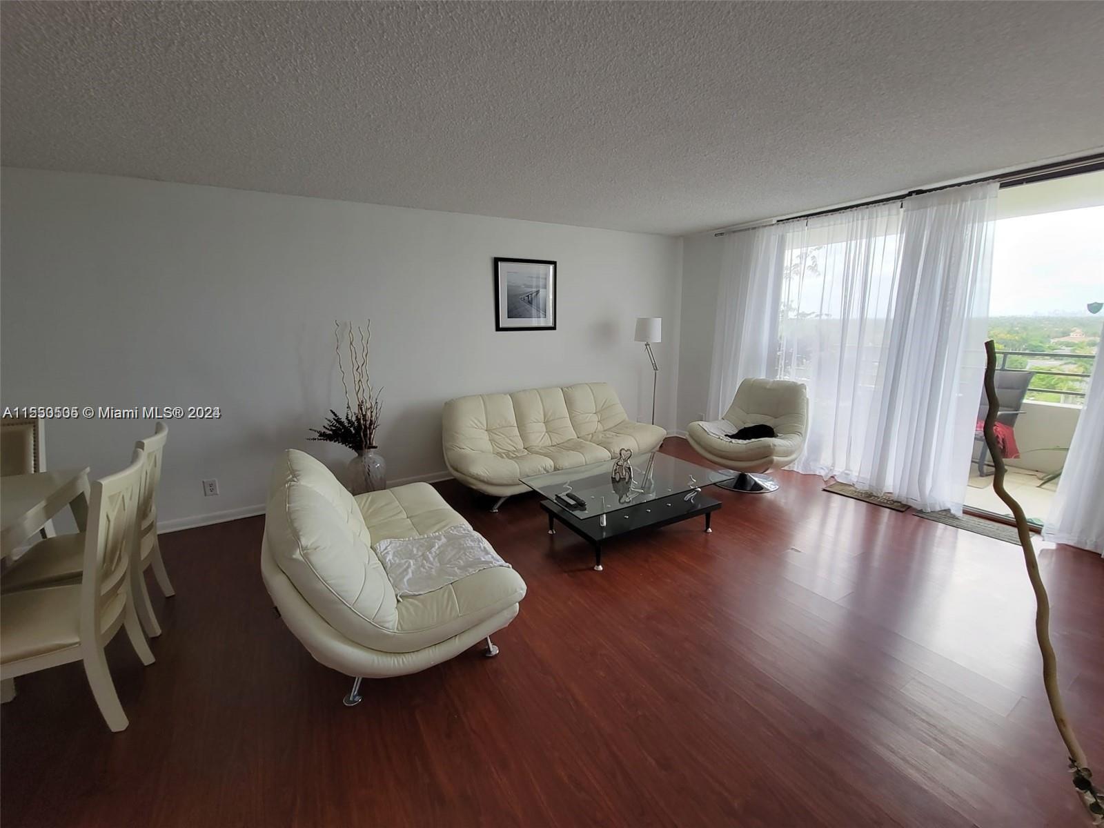 Photo of 2500 Parkview Dr #1011 in Hallandale Beach, FL