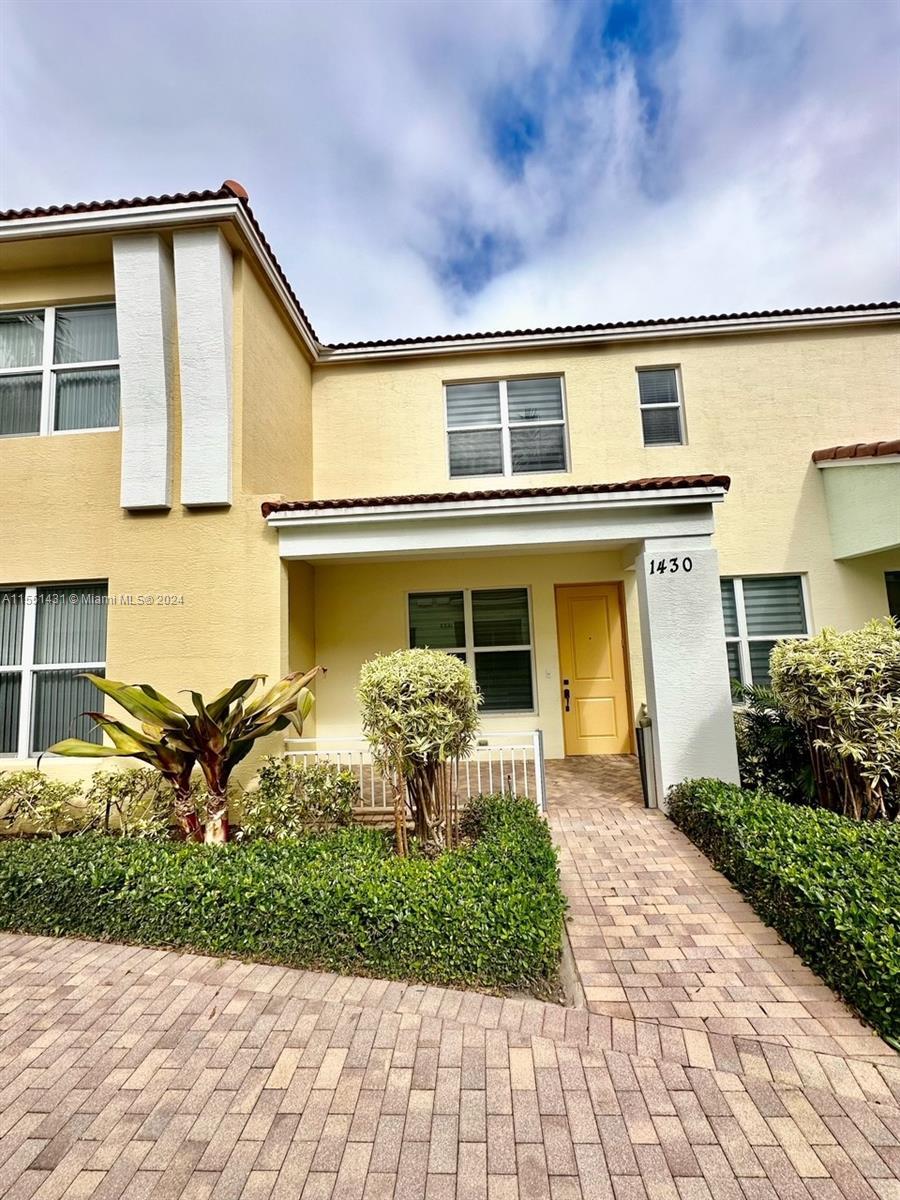 Photo of 1430 NW 48th Dr in Boca Raton, FL
