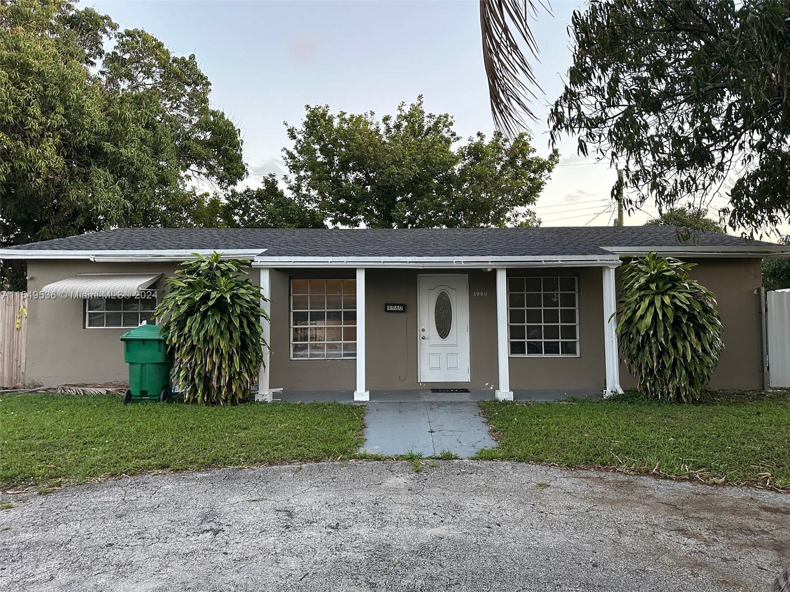 Photo of 4960 NW 16th Ct in Lauderhill, FL