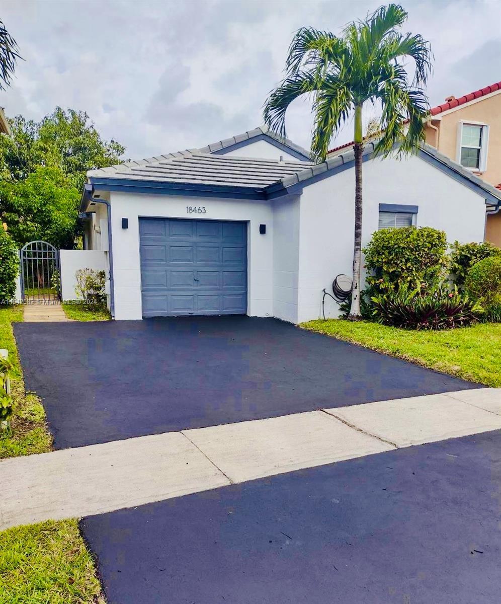 Photo of 18463 NW 22nd St in Pembroke Pines, FL